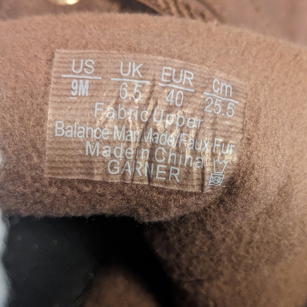 Bzees Garner Women Ankle Boots Brown Vegan Suede Vegan Fur Lined Comfort size 9 - Picture 9 of 11